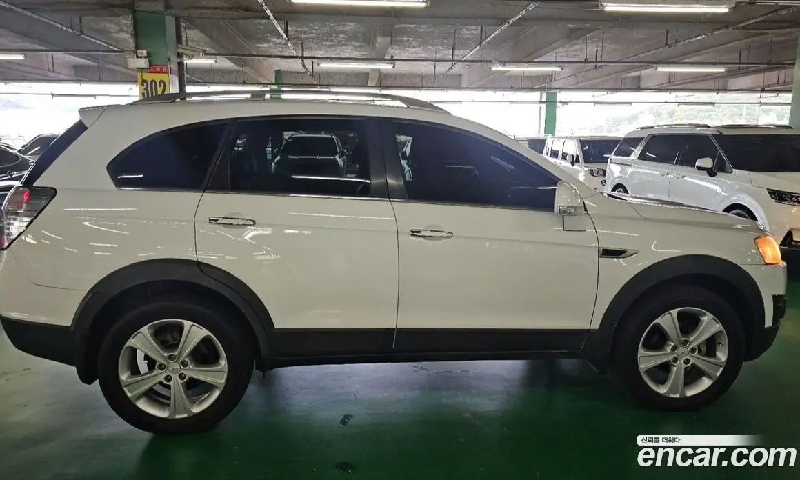 Chevrolet Captiva 2012 2.2 АКПП, фото 4
