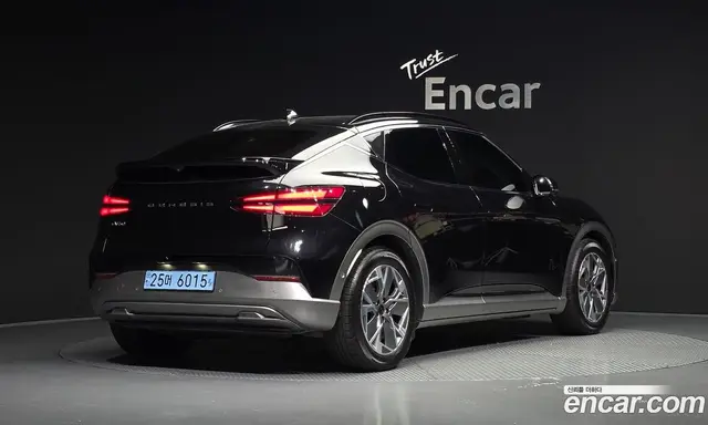 Genesis GV60, 2022, 57 599 км