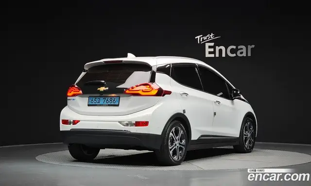 Chevrolet Bolt EV 2019 0.2 АКПП, миниатюра 2 Chevrolet Bolt EV 2019 0.2 АКПП, миниатюра 2