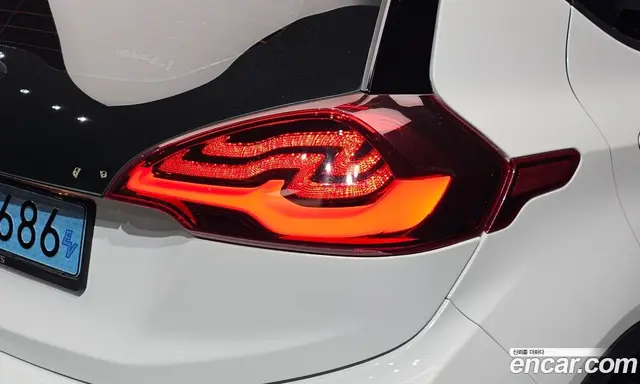Chevrolet Bolt EV 2019 0.2 АКПП, миниатюра 9 Chevrolet Bolt EV 2019 0.2 АКПП, миниатюра 9