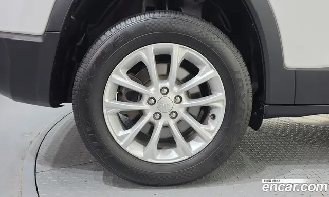 Jeep Cherokee 2019 2.4 АКПП, миниатюра 5 Jeep Cherokee 2019 2.4 АКПП, миниатюра 5