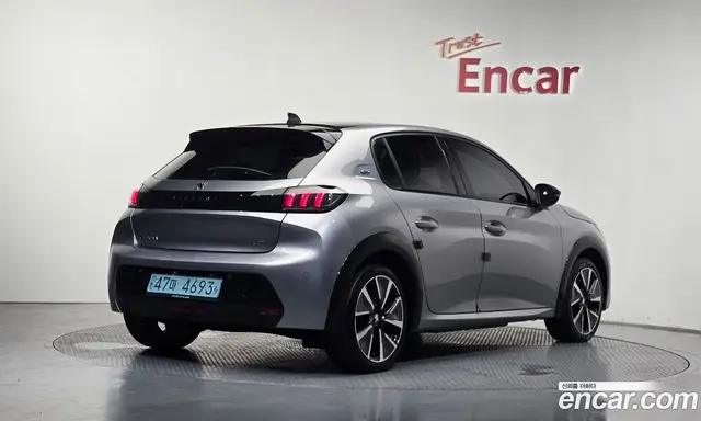 Peugeot 208, 2022, 50 837 км