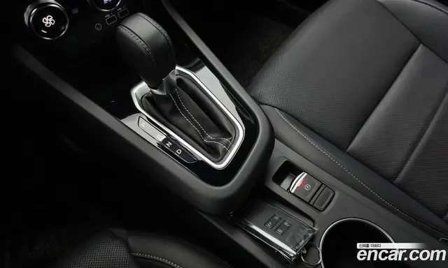 Renault (Samsung) Arkana 2024 1.6 АКПП, миниатюра 11 Renault (Samsung) Arkana 2024 1.6 АКПП, миниатюра 11