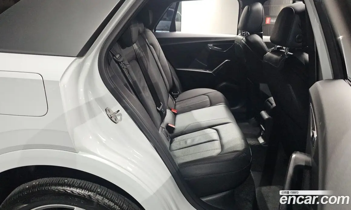 Audi Q2 2020 2.0 АКПП, фото 16