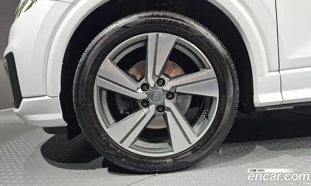 Audi Q2 2020 2.0 АКПП, миниатюра 4