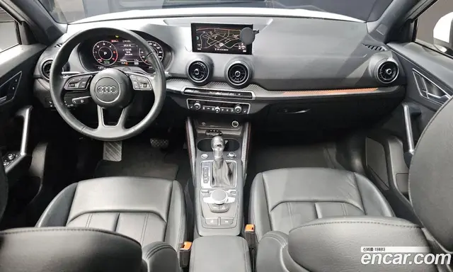 Audi Q2 2020 2.0 АКПП, миниатюра 9