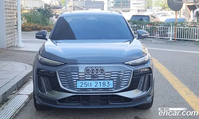Audi Q6 e-tron 2026 1.0 АКПП, миниатюра 2