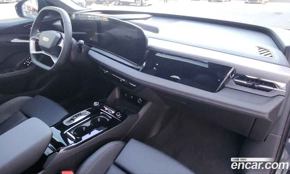 Audi Q6 e-tron 2026 1.0 АКПП, фото 13