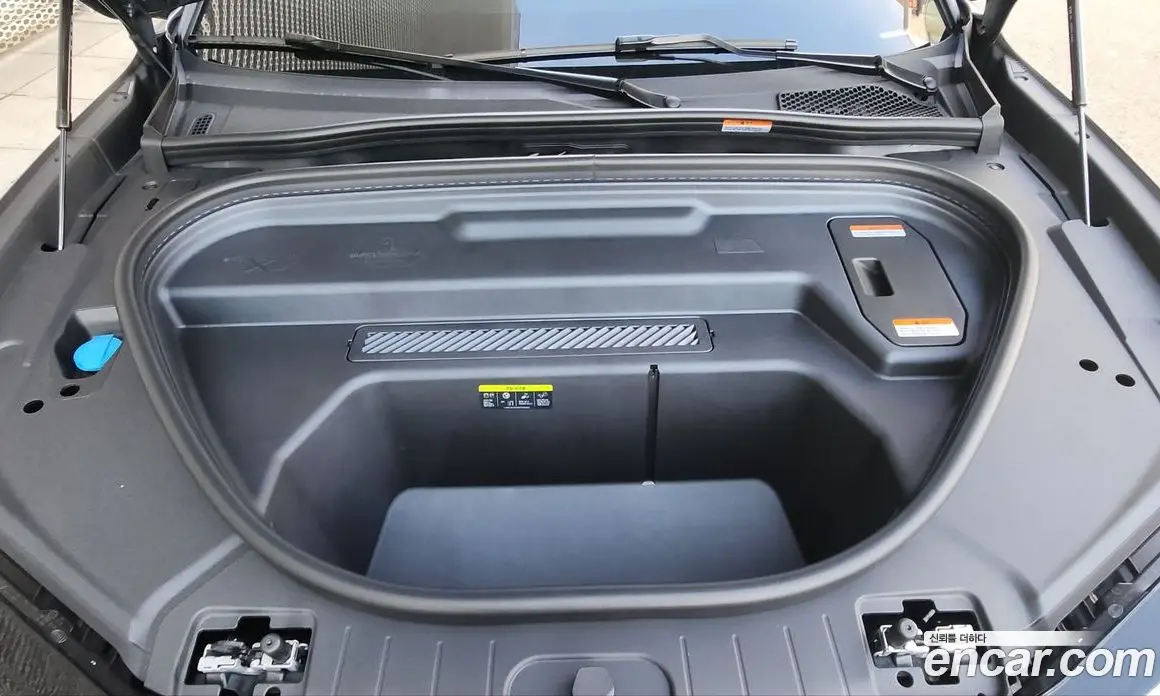 Audi Q6 e-tron 2026 1.0 АКПП, фото 14