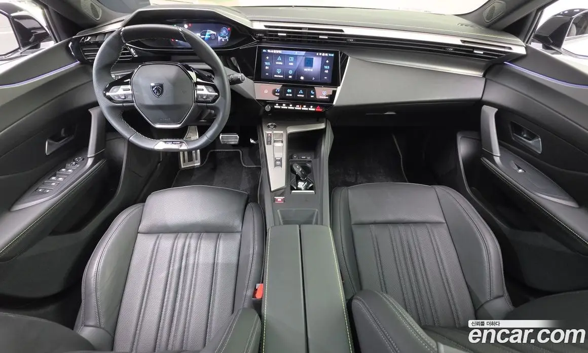 Peugeot 408 2025 1.2 АКПП, фото 9