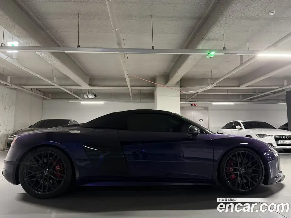 Audi R8 2017 5.2 АКПП, фото 8