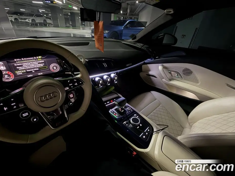 Audi R8 2017 5.2 АКПП, фото 9