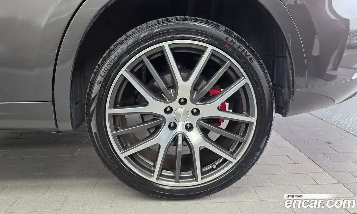 Maserati Levante 2017 3.0 АКПП, фото 7