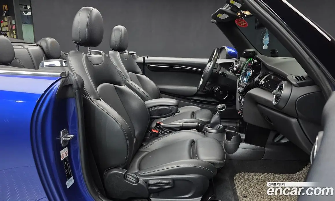 Mini Cooper Convertible 2019 1.5 АКПП, фото 11