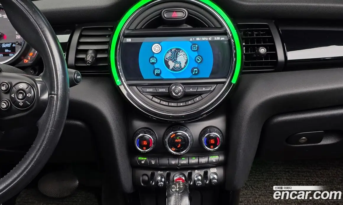 Mini Cooper Convertible 2019 1.5 АКПП, фото 14