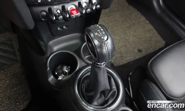 Mini Cooper Convertible 2019 1.5 АКПП, миниатюра 9