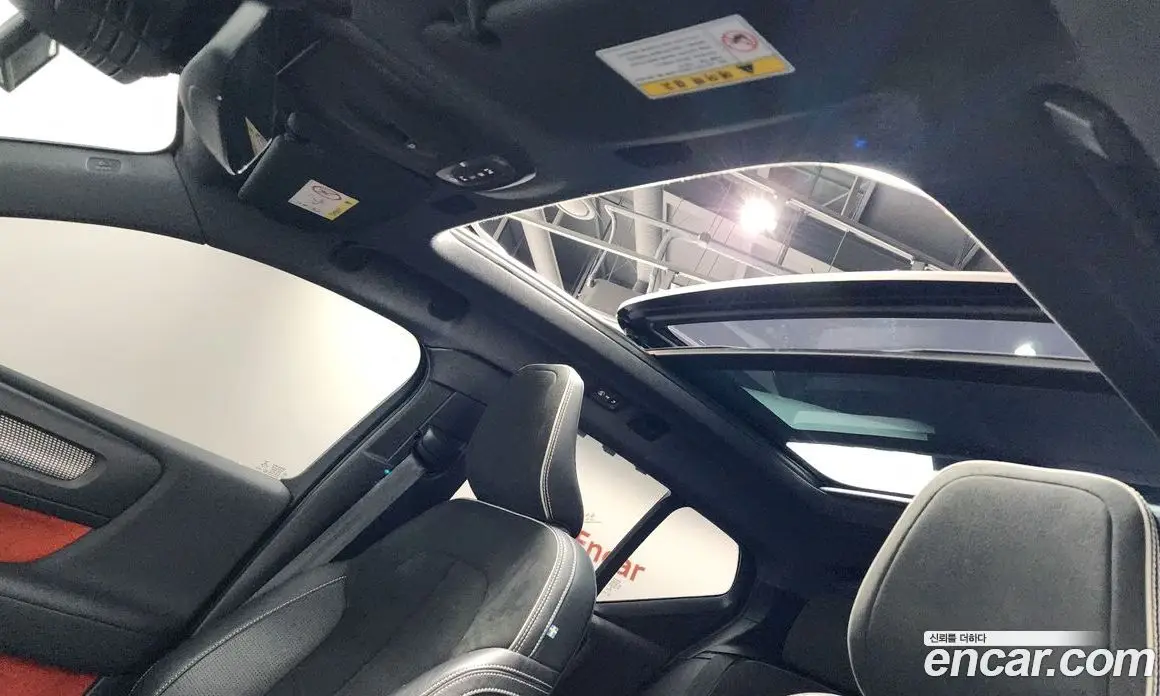 Volvo XC40 2018 2.0 АКПП, фото 17