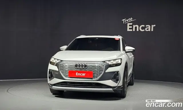 Audi Q4 e-tron 2022 0.2 АКПП, миниатюра 3