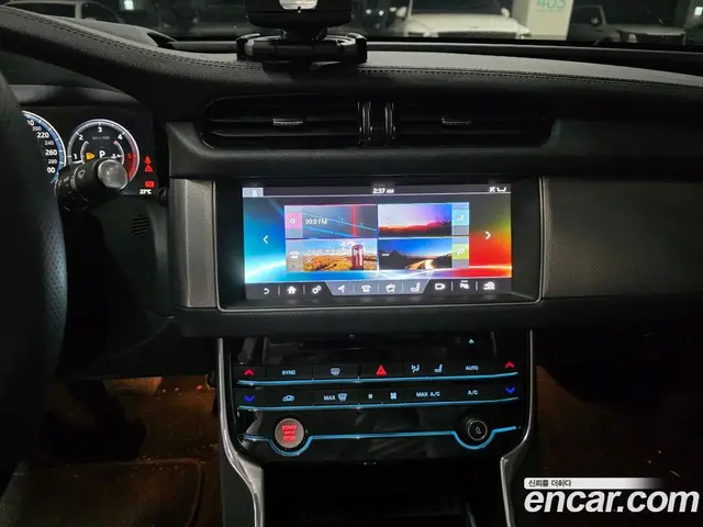 Jaguar XF 2018 2.0 АКПП, миниатюра 12