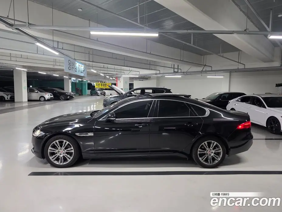 Jaguar XF 2018 2.0 АКПП, фото 7 Jaguar XF 2018 2.0 АКПП, фото 7