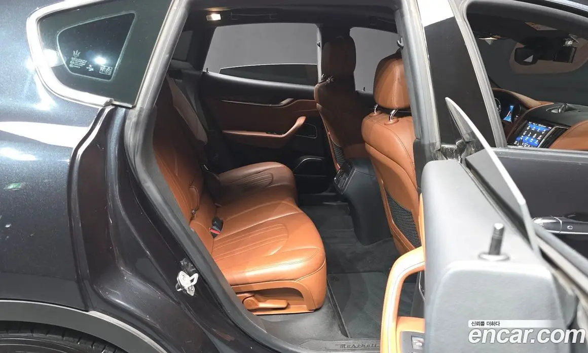 Maserati Levante 2019 3.0 АКПП, фото 18