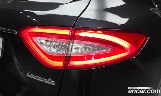 Maserati Levante 2019 3.0 АКПП, миниатюра 9
