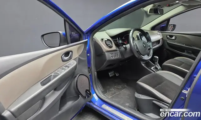 Renault (Samsung) Clio 2018 1.5 АКПП, миниатюра 10 Renault (Samsung) Clio 2018 1.5 АКПП, миниатюра 10