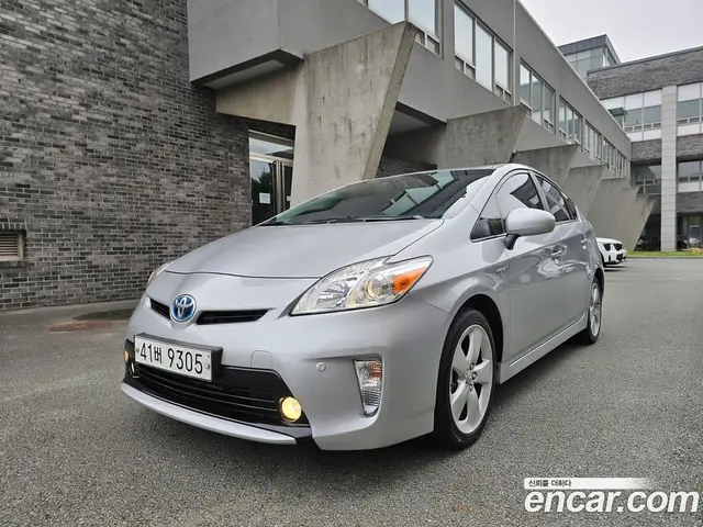 Toyota Prius, 2012, 94 000 км