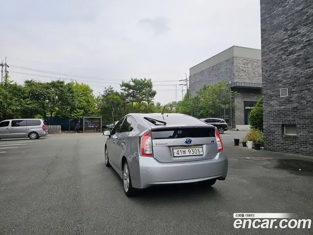 Toyota Prius 2012 1.8 АКПП, миниатюра 4 Toyota Prius 2012 1.8 АКПП, миниатюра 4