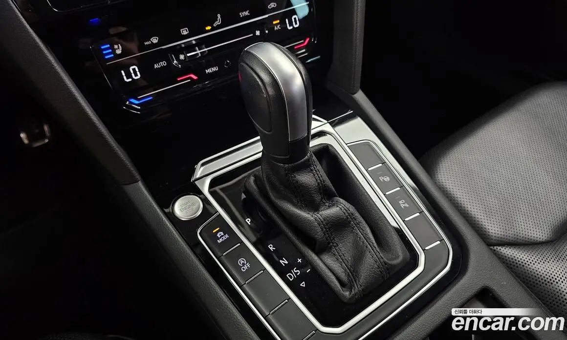 Volkswagen Arteon 2023 2.0 АКПП, фото 12