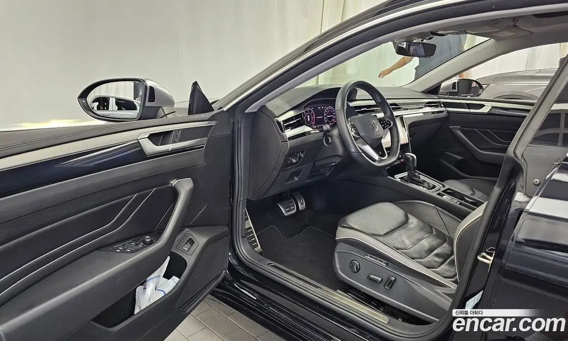 Volkswagen Arteon 2023 2.0 АКПП, фото 13