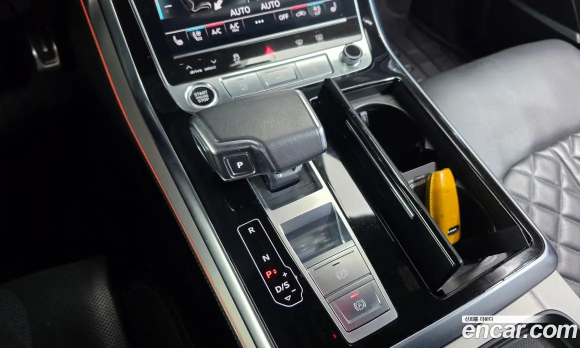 Audi Q8 2023 3.0 АКПП, фото 12