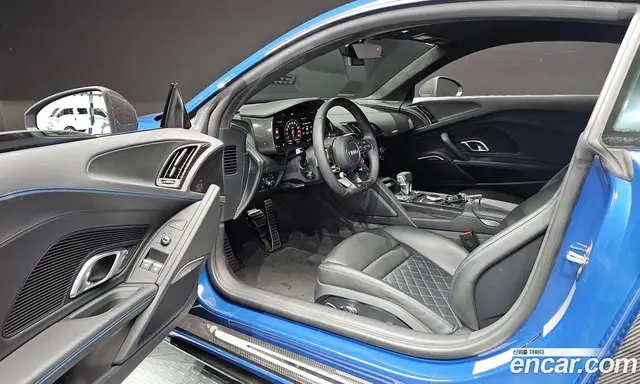 Audi R8 2021 5.2 АКПП, миниатюра 12