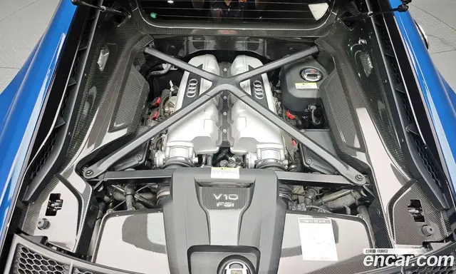 Audi R8 2021 5.2 АКПП, миниатюра 5