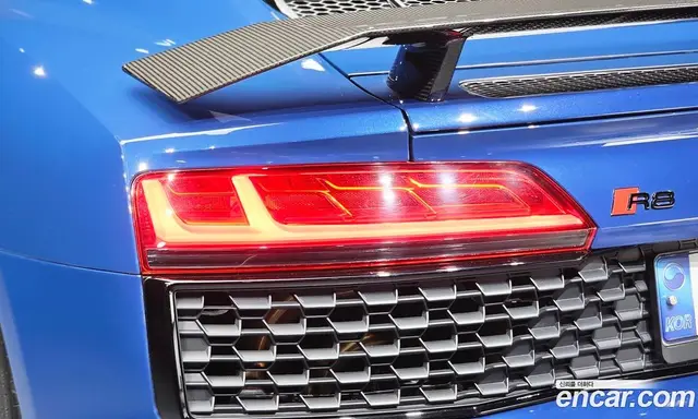 Audi R8 2021 5.2 АКПП, миниатюра 8