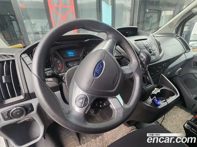 Ford Transit 2018 3.7 АКПП, миниатюра 6
