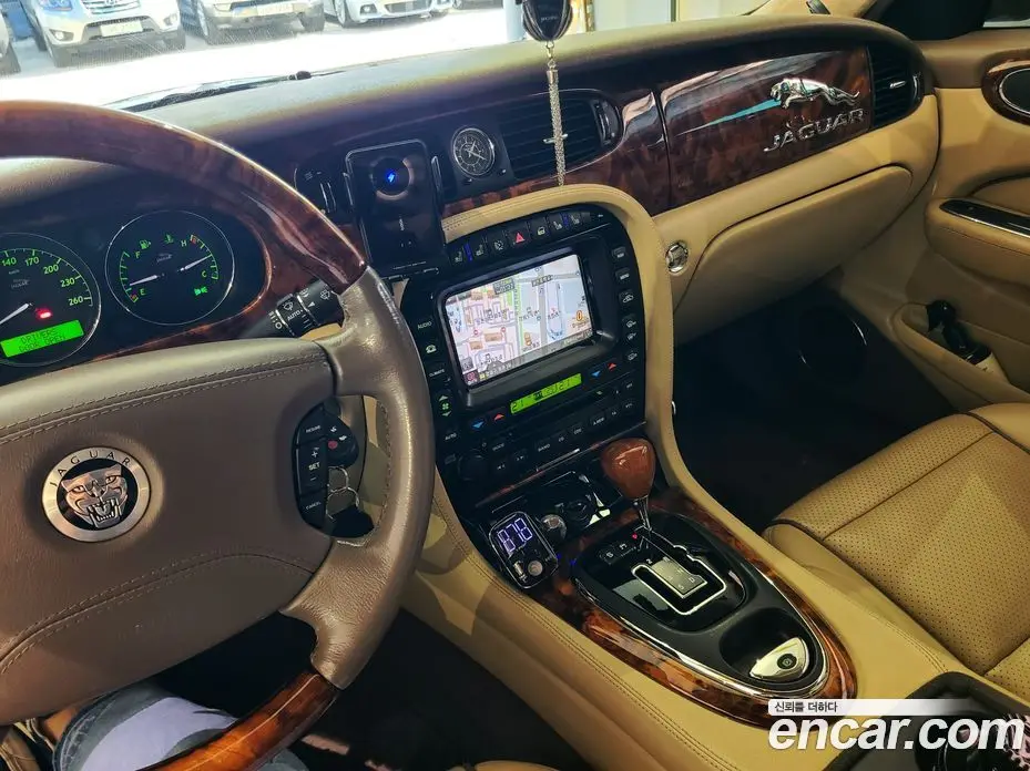 Jaguar XJ 2008 2.7 АКПП, фото 16