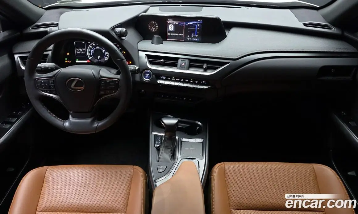 Lexus UX 2019 2.0 АКПП, фото 9