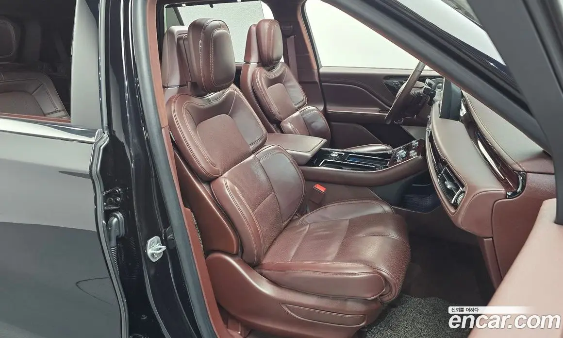 Lincoln Aviator 2021 3.0 АКПП, фото 16 Lincoln Aviator 2021 3.0 АКПП, фото 16