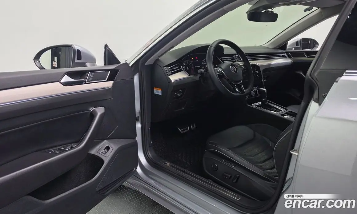 Volkswagen Arteon 2019 2.0 АКПП, фото 12
