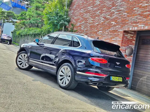 Bentley Bentayga 2021 4.0 АКПП, миниатюра 5