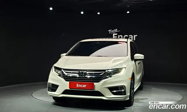 Honda Odyssey 2018 3.5 АКПП, миниатюра 2 Honda Odyssey 2018 3.5 АКПП, миниатюра 2