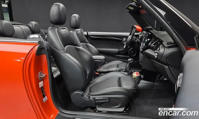 Mini Cooper Convertible 2019 1.5 АКПП, миниатюра 11