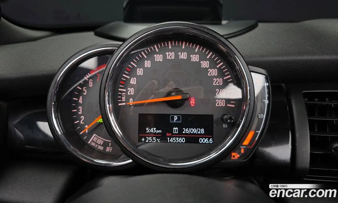 Mini Cooper Convertible 2019 1.5 АКПП, фото 8