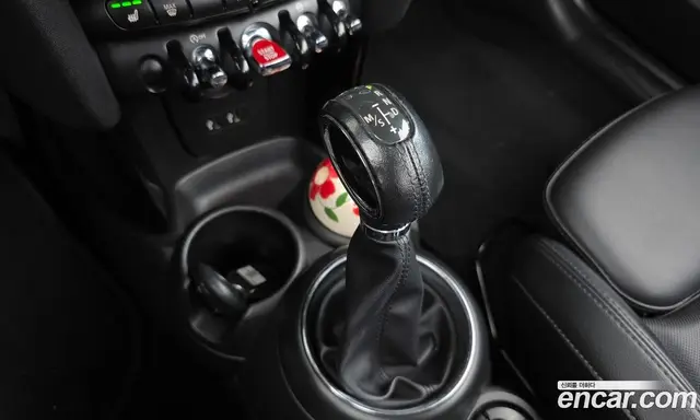 Mini Cooper Convertible 2019 1.5 АКПП, миниатюра 9