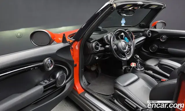 Mini Cooper Convertible 2019 1.5 АКПП, миниатюра 10