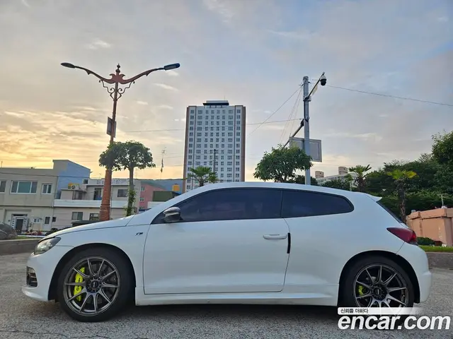 Volkswagen Scirocco 2012 2.0 АКПП, миниатюра 4 Volkswagen Scirocco 2012 2.0 АКПП, миниатюра 4