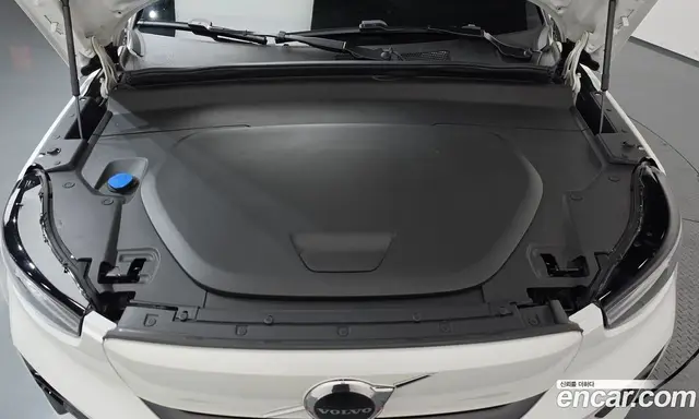 Volvo C40 2022 0.2 АКПП, миниатюра 6 Volvo C40 2022 0.2 АКПП, миниатюра 6