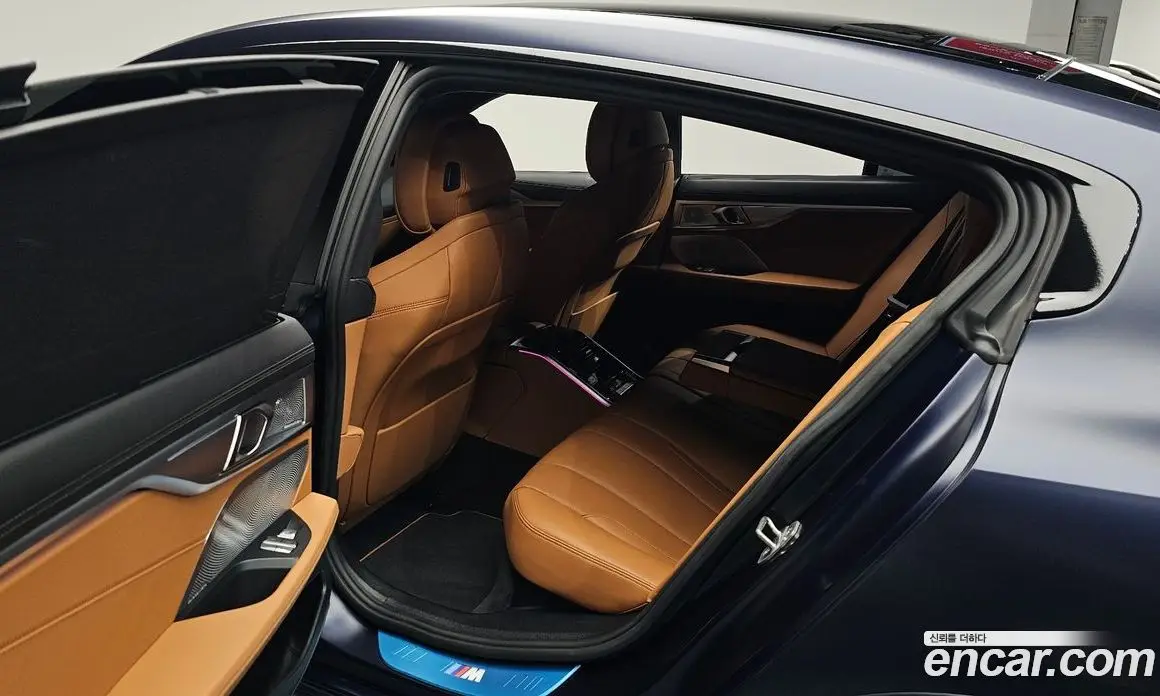 BMW 8 серия 2022 4.4 АКПП, фото 15