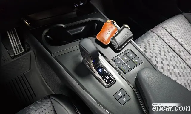 Lexus UX 2025 2.0 АКПП, миниатюра 11 Lexus UX 2025 2.0 АКПП, миниатюра 11
